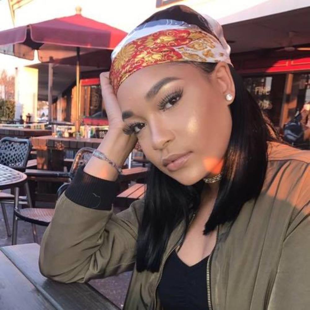 Meet your Posher, Jo'ntel